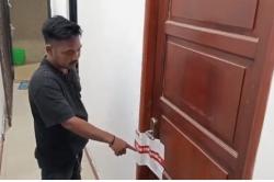 Selain Ruang Kerja Bupati Bekasi, KPK Segel 3 Ruang Kepala Dinas