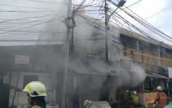 Kebakaran Warung di Kemanggisan Jakbar, 40 Personel Damkar Dikerahkan