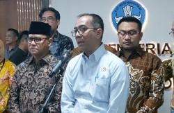 Mahasiswa Mau Kerja ke Luar Negeri? Kemendiktisaintek Siapkan Program Khusus!