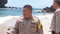 Polisi Datangi Wisatawan di Pantai Jember, Ingatkan Cuaca Buruk Mengintai<