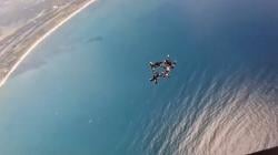 Latihan Terjun Payung di Pangandaran Berujung Tragis, 1 Orang Tewas 1 Hilang