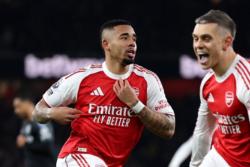 Hasil Lengkap Liga Inggris: Arsenal Pesta Gol, MU dan Chelsea Imbang