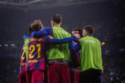 Hasil Lengkap Liga Spanyol: Menangi Derby, Barcelona Perlebar Jarak di Puncak Klasemen