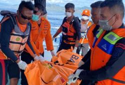 Tim SAR Kembali Temukan 1 Jenazah WN Spanyol Korban KM Putri Sakinah di Labuan Bajo<