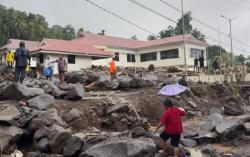 Banjir Bandang di Sitaro Sulut Terjang 3 Kecamatan, Tim SAR Cari 5 Orang Hilang<