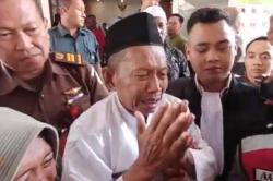 Divonis 5 Bulan Penjara, Kakek Pencuri Burung Cendet di Baluran Menangis Histeris<