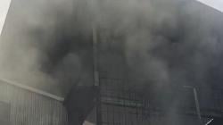 Pabrik Styrofoam di Curug Tangerang Terbakar Hebat, Kerugian Miliaran Rupiah<