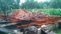5 Rumah di Bojonegoro Roboh Diterjang Hujan Deras dan Angin Kencang 