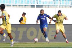 Krisis Gol Tanpa Dalberto, Arema FC Butuh Suntikan Pemain Baru