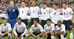 Steven Gerrard Ungkap Rivalitas Beracun, Biang Gagalnya Generasi Emas Timnas Inggris