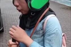 Viral Penumpang Tunanetra Jatuh ke Got di Jaksel, Diduga Tak Diantar Petugas Transjakarta