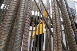 Tiang Besi Monorel Rasuna Said Mulai Dibongkar   