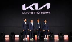 Ambil Alih Operasional Merek, Kia Targetkan Bangun 100 Dealer dan Jadikan Indonesia Basis Produksi