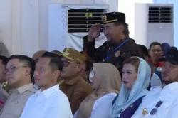 Polemik Posisi Duduk Sultan Kutai saat Kunjungan Presiden, Pemprov Kaltim Minta Maaf