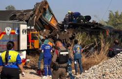 Cerita Kengerian Crane Timpa Kereta di Thailand Tewaskan 32 Orang, Penumpang Terlempar