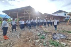 Pembangunan Huntara untuk Warga Terdampak Bencana di Padang Sudah 80 Persen<