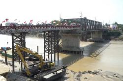 Kementerian PU Larang Truk ODOL Melintasi Jembatan Bailey di Lokasi Bencana Sumatra