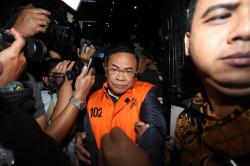 Tampang Bupati Pati Sudewo Ditahan KPK