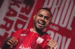 Yabes Roni Resmi ke Persis Solo, Target Selamatkan Laskar Sambernyawa dari Degradasi