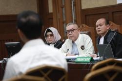 Penasihat Hukum Paparkan Fakta Persidangan Perkara Impor LNG