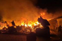 Kebakaran Puluhan Rumah di Katingan Kalteng, Warga Terdampak Mengungsi hingga Cari Kos<