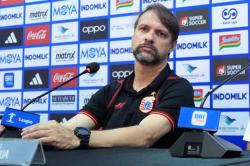 Mauricio Souza Blak-blakan Sebut Shayne Pattynama Belum Berikan Dampak untuk Persija