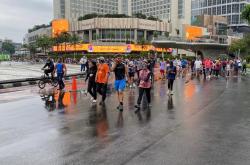Suasana CFD Perdana Februari 2026 di Sudirman-Thamrin, Lengang usai Diguyur Hujan