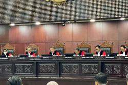 Momen Arief Hidayat Hadiri Sidang MK Terakhir, Bacakan Putusan dengan Suara Serak