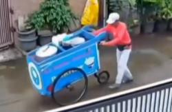 Viral Pedagang Es Cincau di Bekasi Tewas Terkapar saat Jualan, Diduga Serangan Jantung<