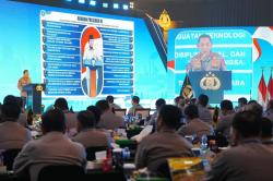 Rapim Polri 2026, Kapolri Tegaskan Komitmen Kawal Program Pemerintah