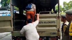 Razia Pelajar di Mojokerto Diwarnai Kejar-kejaran, 15 Orang Ditangkap di Warkop<