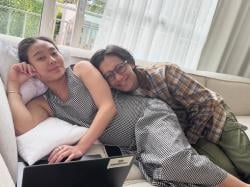 Selamat! Anak Pertama Brandon Salim dan Dhika Himawan Lahir Sehat