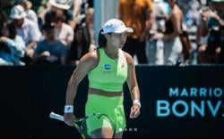 Iga Swiatek Puji Janice Tjen Usai Menang Telak di Qatar Open 2026, Disebut Mirip Mantan Ratu Tenis Dunia