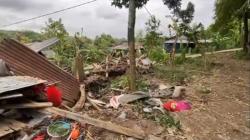 Tanah Bergerak di Semarang, 15 Rumah Rusak 3 Rata dengan Tanah<