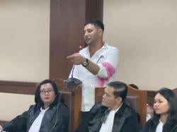 Berani Banget! Ammar Zoni Tunjuk Saksi Polisi di Ruang Sidang, Ini Fotonya