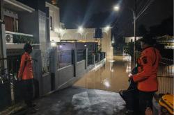 Sejumlah Titik di Kota Bekasi Terendam Banjir Imbas Luapan Sungai