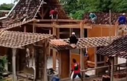 Kronologi Suami di Grobogan Viral Belah Rumah gegara Menduga Istri Selingkuh<