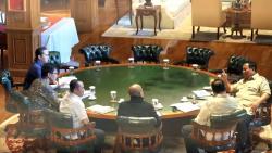 Prabowo Kumpulkan Rosan hingga Purbaya di Hambalang Minggu Malam