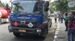 Kecelakaan di Samarinda, 2 Pengendara Motor Tewas Terlindas Truk Tangki<