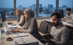 Deretan Negara Kurangi Jam Kerja saat Ramadan, Ada yang Hanya 5 Jam Sehari