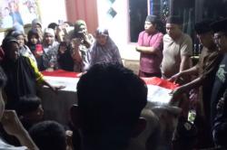 Jenazah Bripda Dirja Pratama Tiba di Pinrang, Disambut Tangis Keluarga di Rumah Duka<