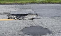 Hati-hati! Jalan Rusak Ditemukan di Tol Trans Sumatera jelang Lebaran, Ini Lokasinya