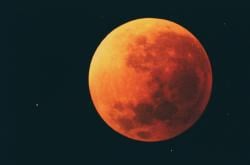 Gerhana Bulan Total 3 Maret 2026 Bisa Dilihat di Indonesia, Catat Waktunya!