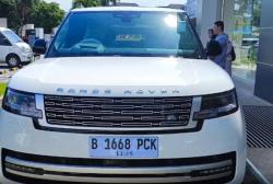 Respons Kritik Publik, Gubernur Kaltim Kembalikan Mobil Dinas Rp8,5 Miliar<