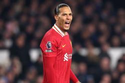 Liverpool Kalah Dramatis dari Wolves, Van Dijk Semprot Chiesa