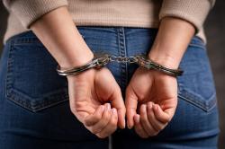 Bos Komestik Ilegal Jadi Tersangka saat Hamil, Tak Ditahan Polri