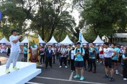 Menko PM Muhaimin Iskandar Lepas Peserta Lari NgabubuRUN