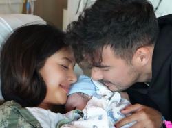 Selamat! Aurelie Moeremans Melahirkan Anak Pertama