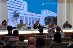 Indonesia Tunda KTT D8 Imbas Perang Timur Tengah Tak Kunjung Reda