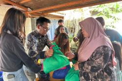 KEK MNC Lido City dan MNC Peduli Gelar Sembako Murah untuk Masyarakat Sekitar Kawasan